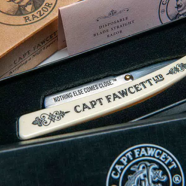 Бритва для гоління в коробці Captain Fawcett Disposable Blade Straight Razor F5558 фото